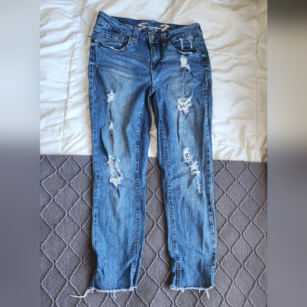 Seven7 - Womens Size 8 Distressed Ankle Skinny Jeans